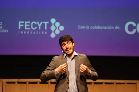 FECYT elige a los finalistas de “Solo de Ciencia”, primer certamen iberoamericano de monólogos científicos 