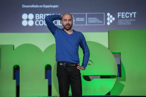 La bióloga Alba Aguión gana la cuarta edición de Famelab España