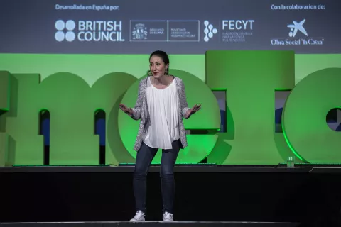 La bióloga Alba Aguión gana la cuarta edición de Famelab España