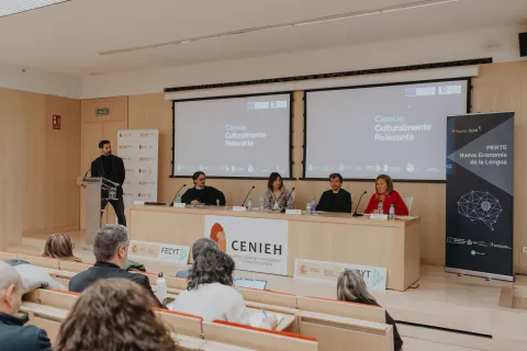 FECYT y el PERTE de la Nueva Economía de la Lengua debaten sobre la comunicación de la ciencia en español