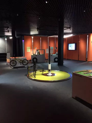 El MUNCYT inaugura la exposición “Ruedas y manivelas” con motivo de su primer aniversario en Alcobendas