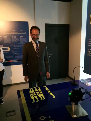 Se inaugura la exposición “Laboratorio de Luz” en el MUNCYT de Alcobendas 